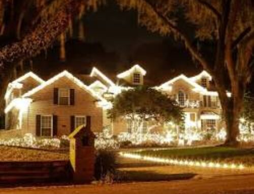 Ditch the Ladder, Embrace the Cheer: Why Amco is Your Last-Minute Christmas Light Hero